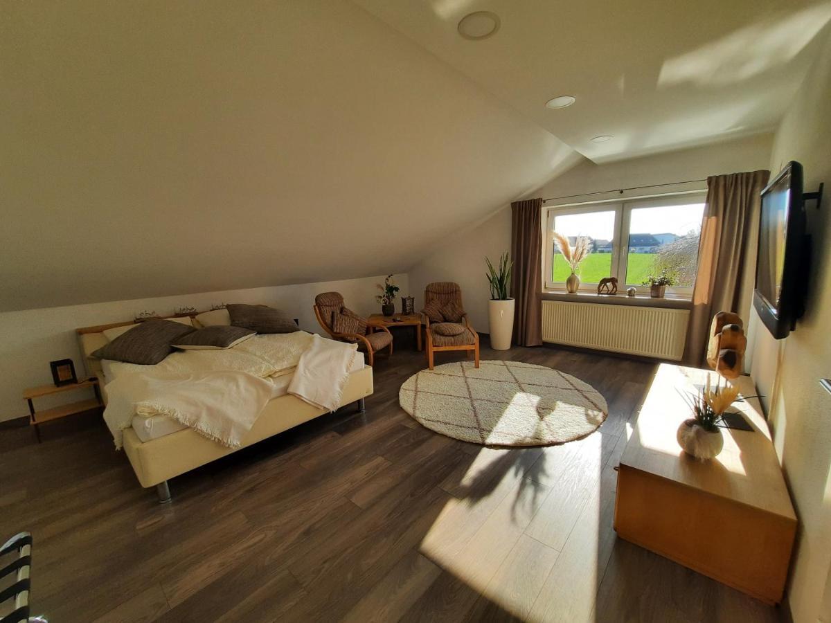 Pflaumers Ferienwohnung Eppingen Exterior photo